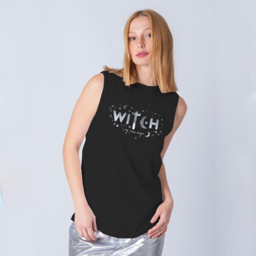 Camiseta witch