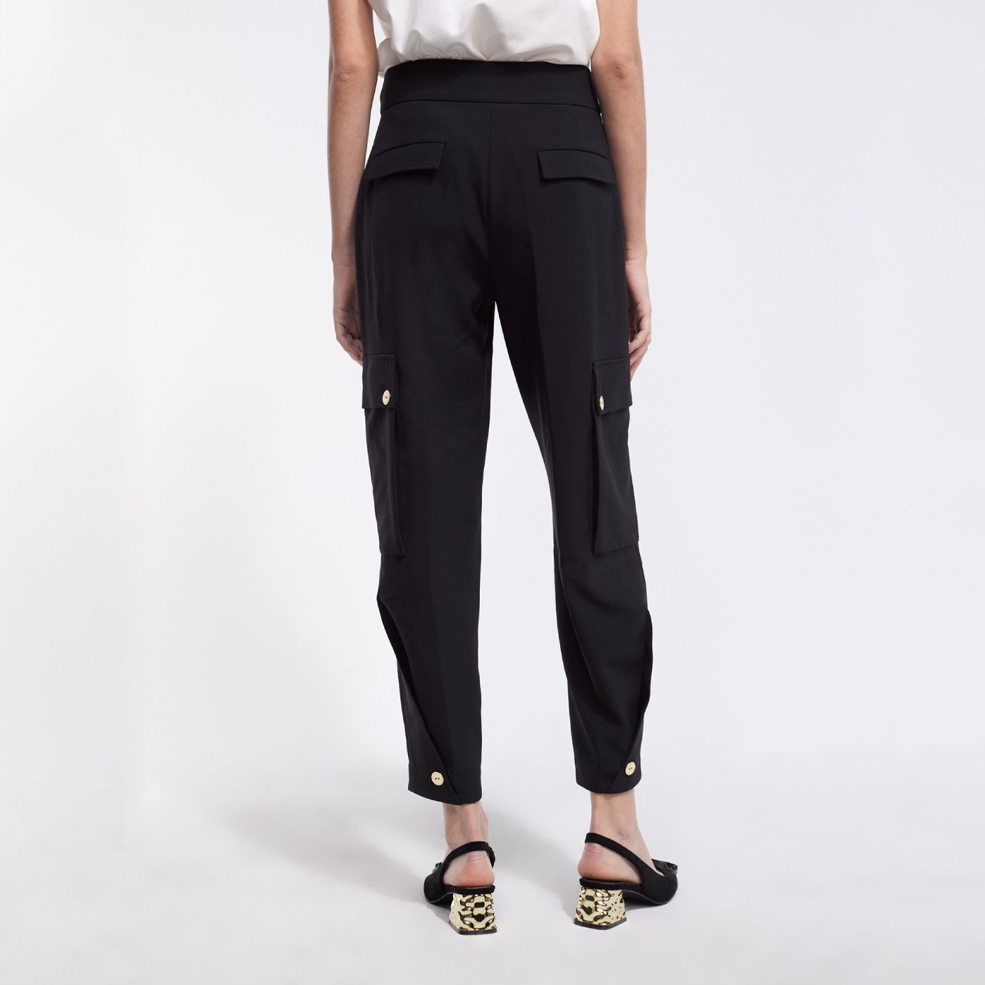 Pantalon bombacho negro