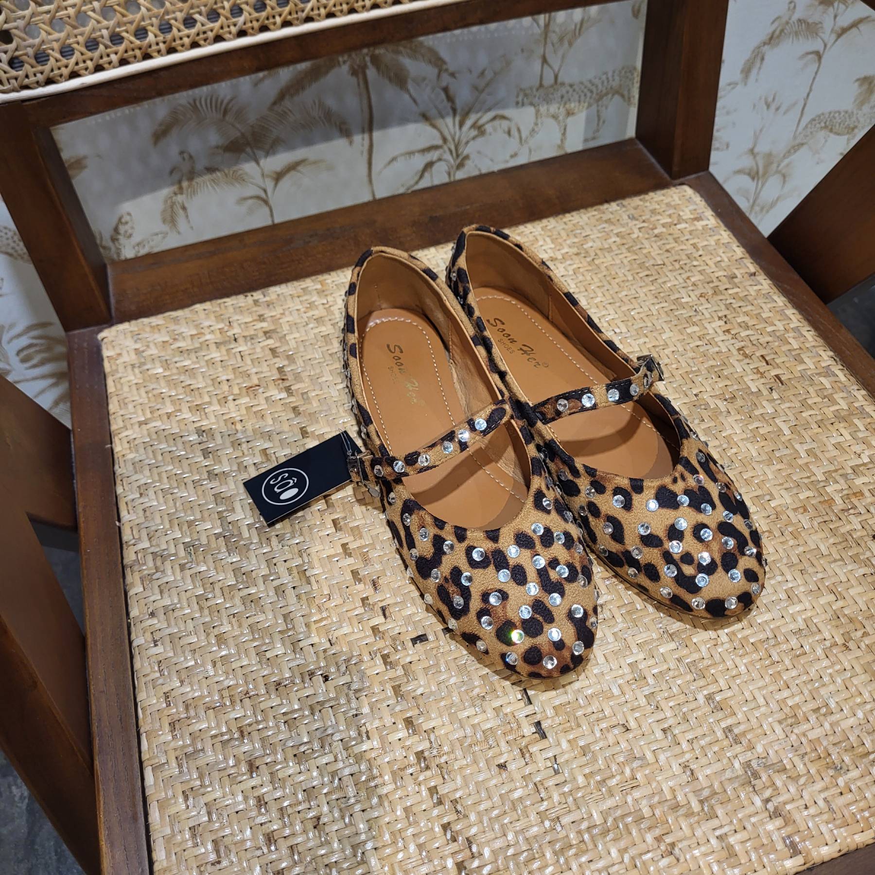 Zapato leopardo