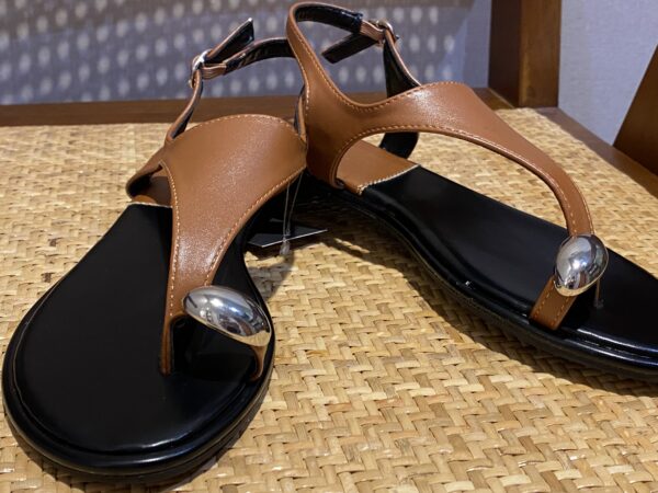 SANDALIA MARRON